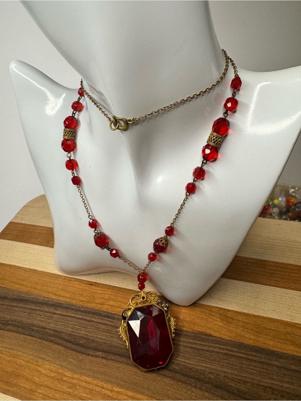 Czechoslovakia vintage Preowned necklace beautiful Red Czech glass